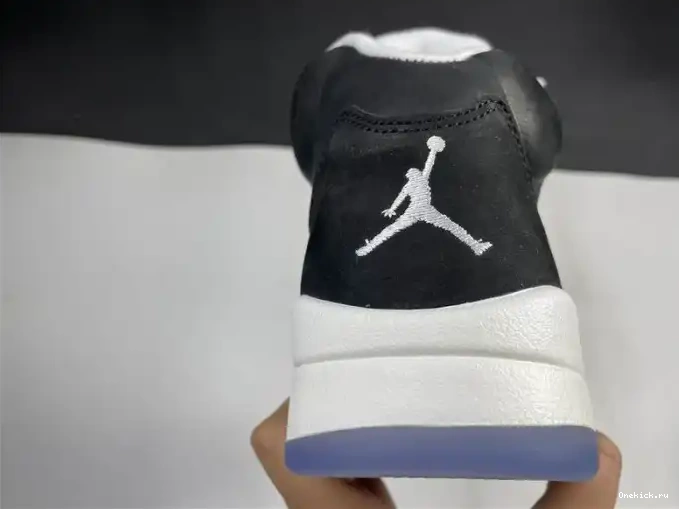 One Kick 5 OREO AIR CT4838-011 JORDAN 0615